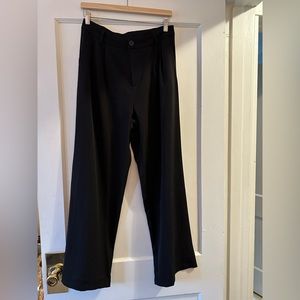 Wide leg trousers
